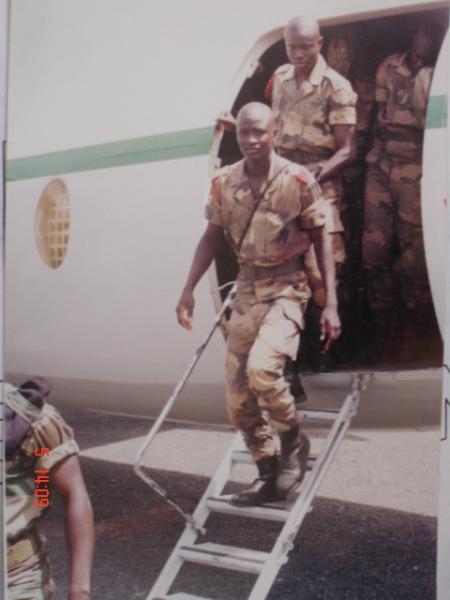 Apr�s le stage commando � PATASSY ,le retour � l'a�rodrome de kaolack