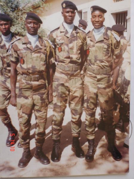 moi ,le jour de la pr�sentation du drapeau apr�s la FIC � l'ENSOA de kaolack 